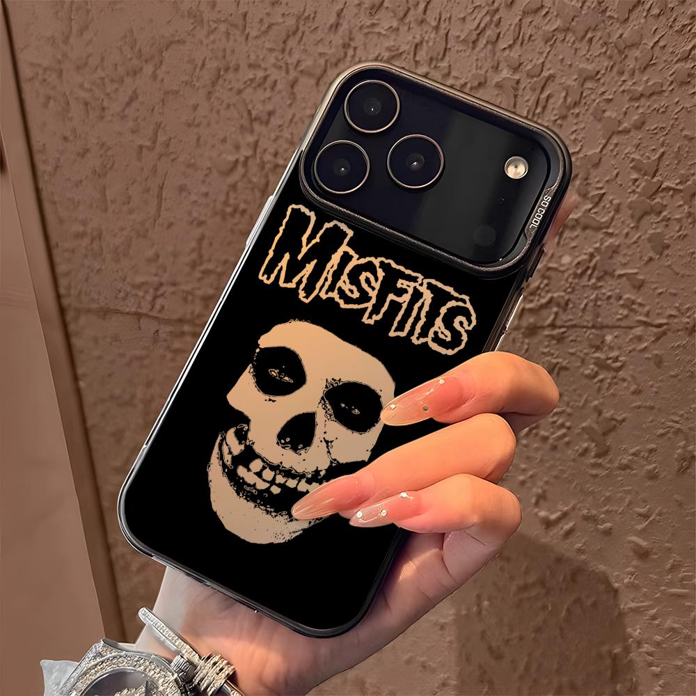 Misfits Handyhülle für iPhone  – Phone Cases Iphone 16 Bewertung und Preis